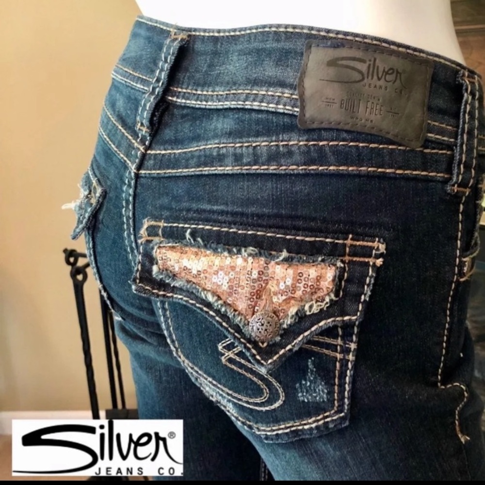 SILVER SUKI Mid Rise Bootcut Jeans